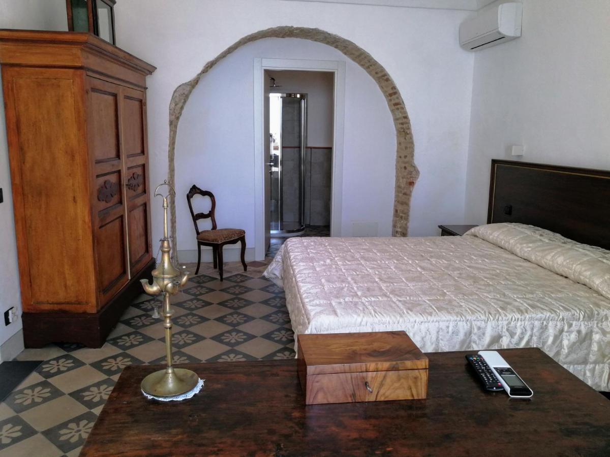 Il Berso Di Porta Catena Васто Екстериор снимка
